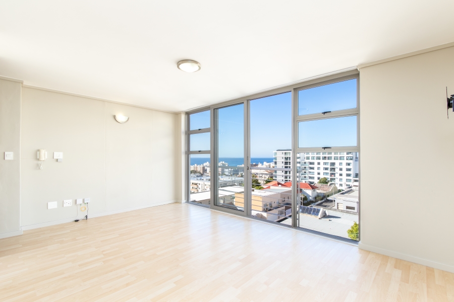 1 Bedroom Property for Sale in Sea Point Western Cape